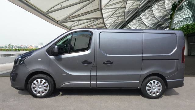 2018 Vauxhall Vivaro 1.6 CDTi 2700 BiTurbo ecoTEC Sportive L1 H1 Euro 6 (s/s) 5dr